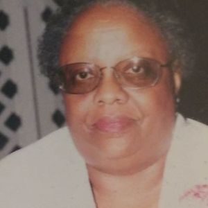 Meet your Posher, Claudine